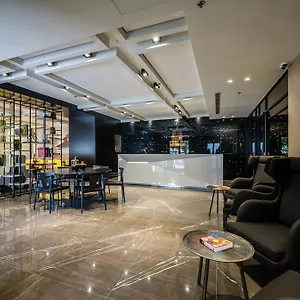Otel Golden Crown, Hayfa